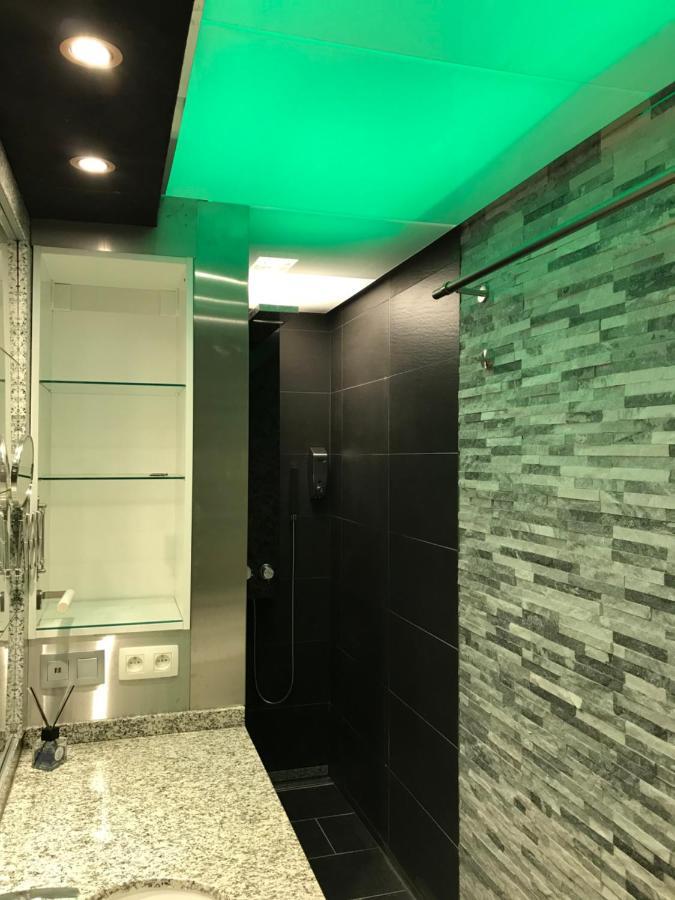 Caravaggio Boutique Suites Anversa Esterno foto